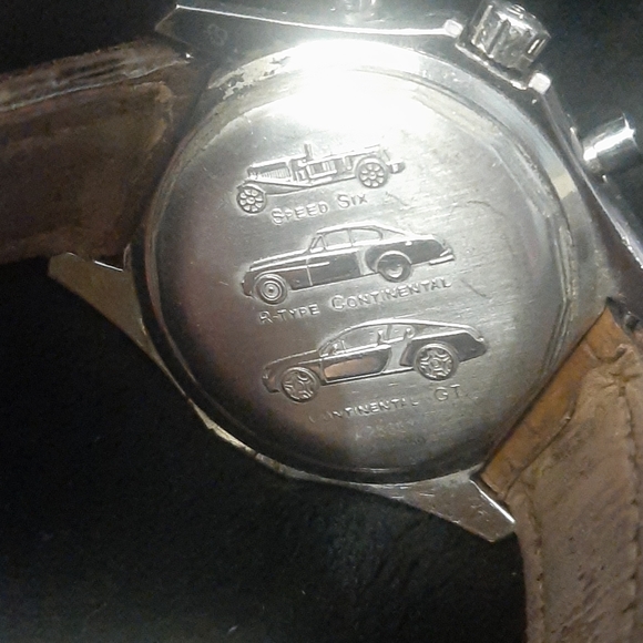 B Men's  Watch - Picture 3 of 8